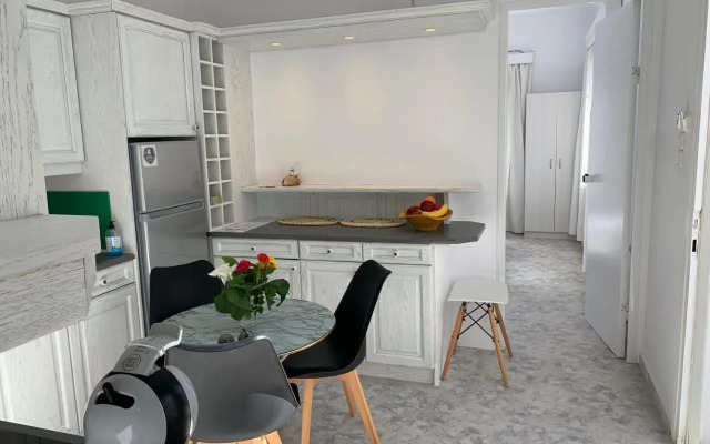 studio apartment Violetta at Livadia beach