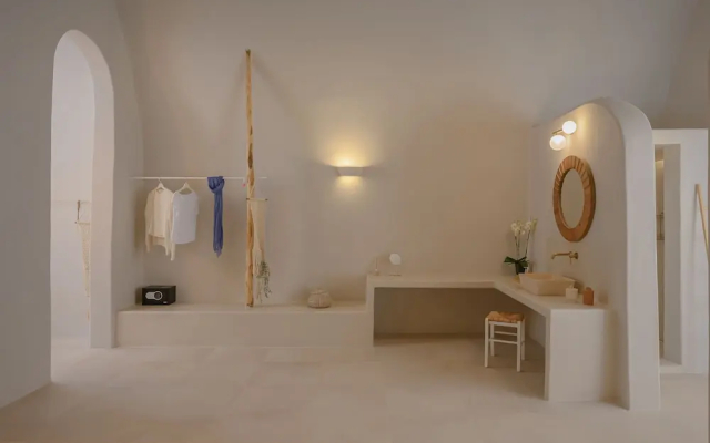 Elements Cave Suites