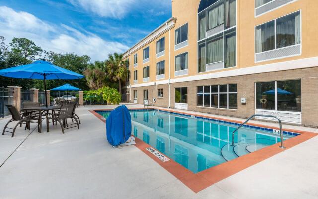 BW Plus Flagler Beach Area Inn & Suites