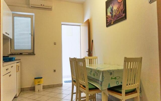 Tatjana - 300 m from beach - A2(4)