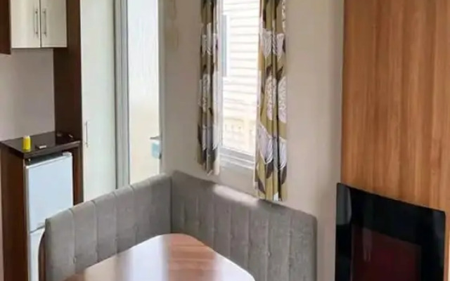Heacham 2 bed Superior Caravan With Pets go Free