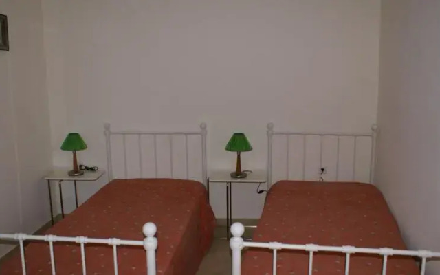 Toroni Guest House
