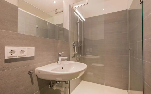 Tasteful Apartment in Fulpmes