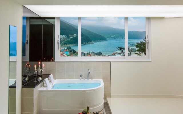 Doya Family Hotel