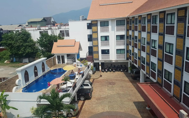 Wangburapa Grand Hotel