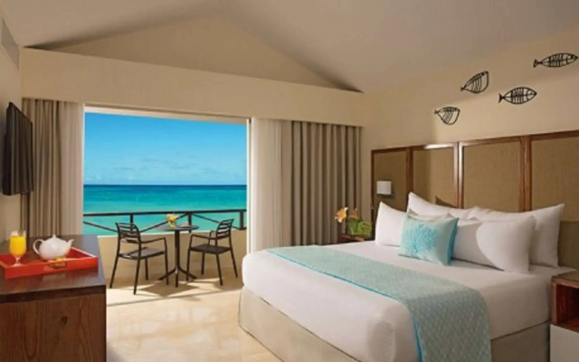 Barceló Dominican Beach - All Inclusive