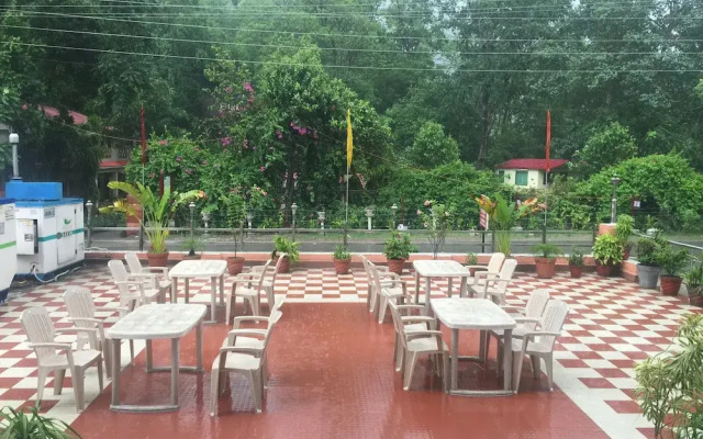 Chanakya Resort