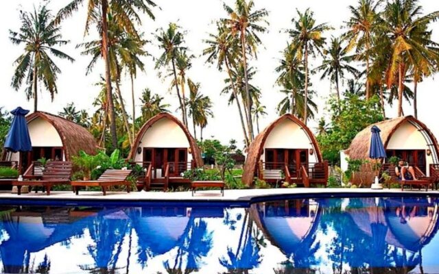 Oceans 5 Dive Resort