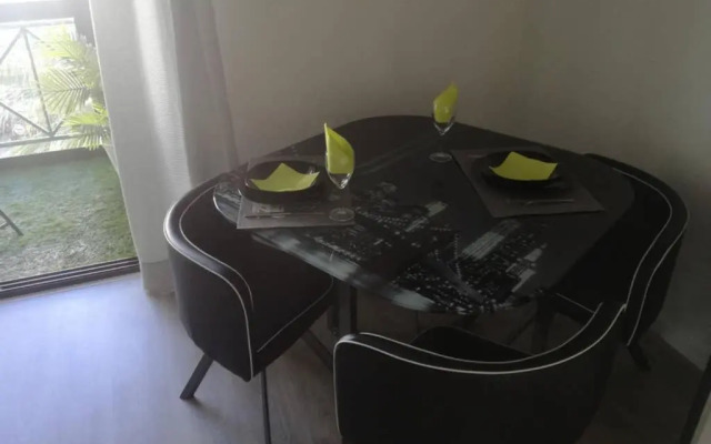 Ria Center Apartment - Right