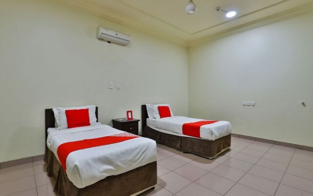 OYO 410 Diamy Apartments