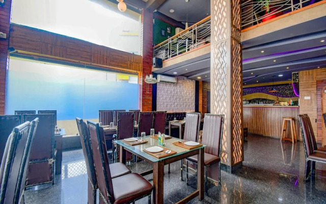 Hotel Grand Palace Banquet by OYO Rooms