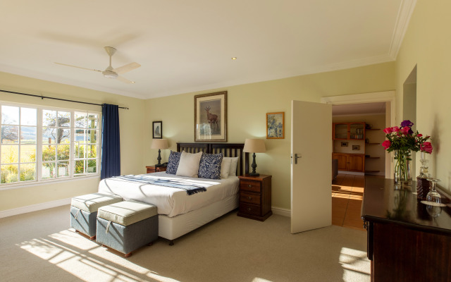 Moorcroft Manor Boutique Country Hotel