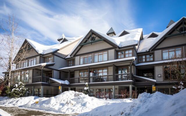 Stoney Creek Lagoon - Whistler Premier