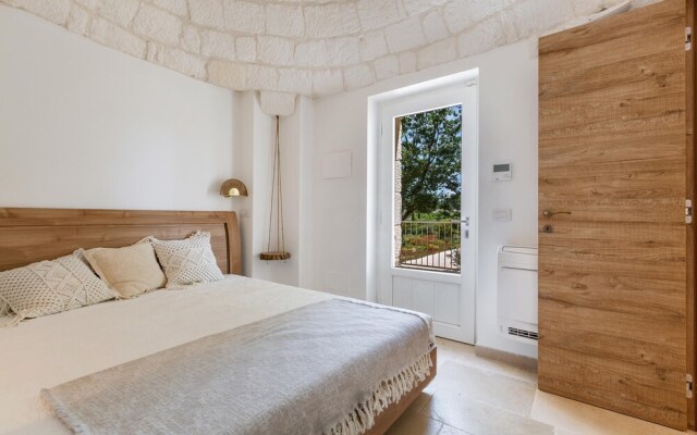 3474 Trulli Dafani by Perle di Puglia