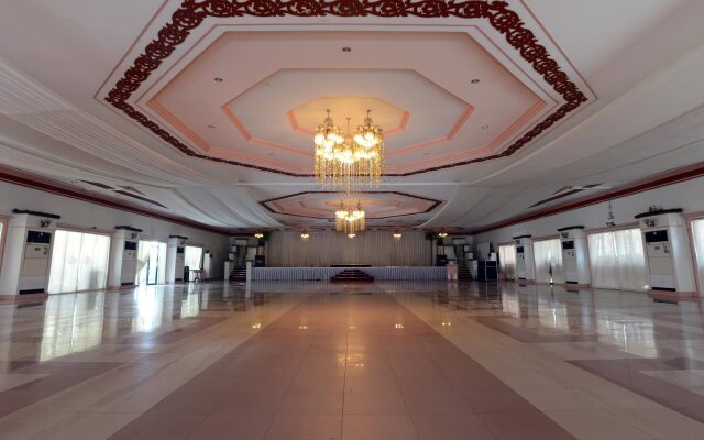 Garden Orchid Hotel