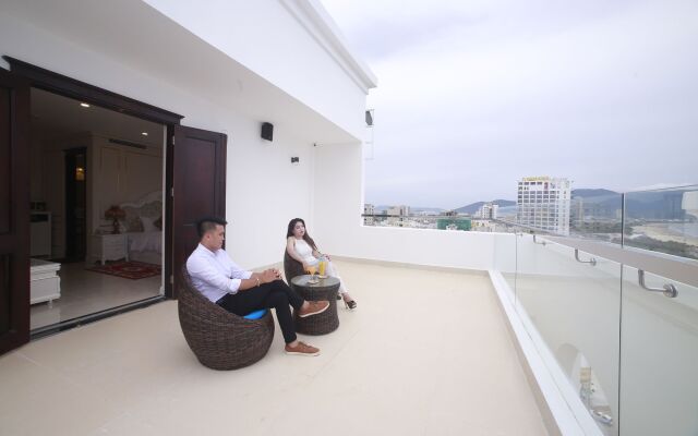 Tuyet Son Hotel