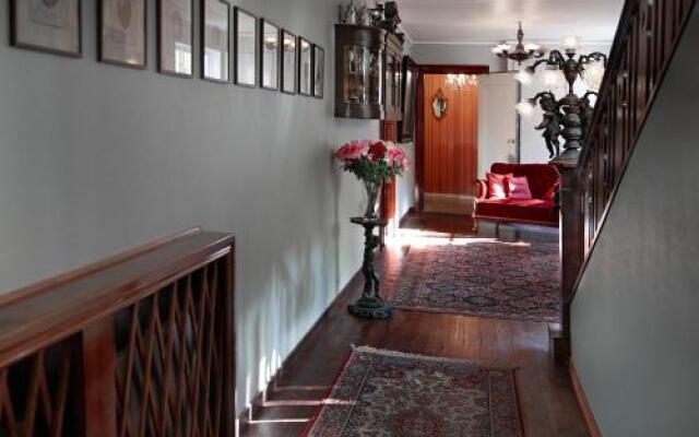 Red Haven Cottage