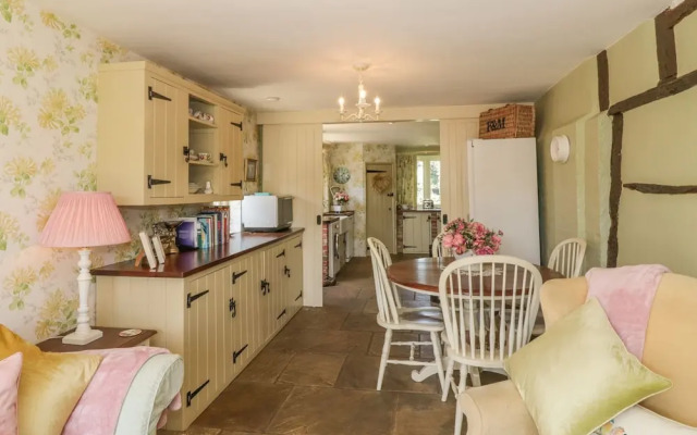 Waveney Cottage