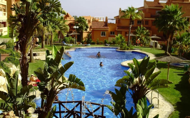 Luxury 2 Bed Apt Freeview Tv Wi