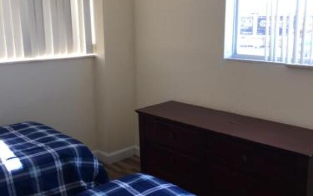 Shamrock Corporate Housing - Gables