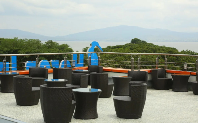 Heron Hotel