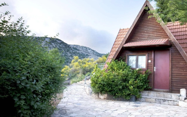 Rimonim Hermon Holiday Village