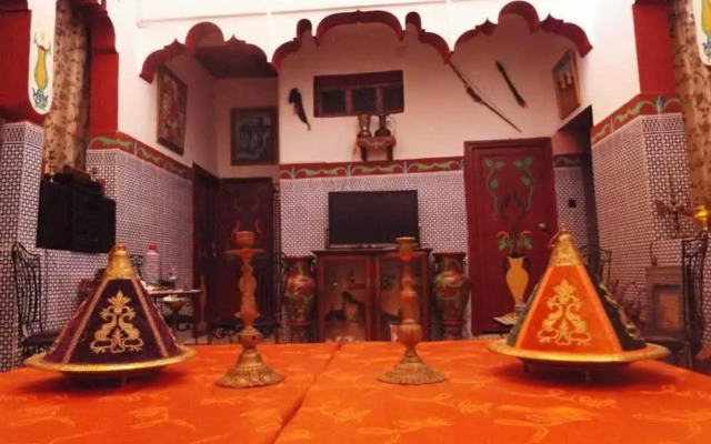 Maison Adam