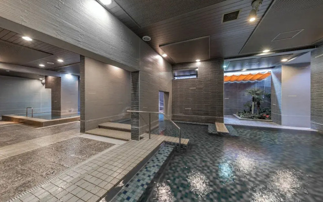 Spa Resort Hawaiians Monolith Tower