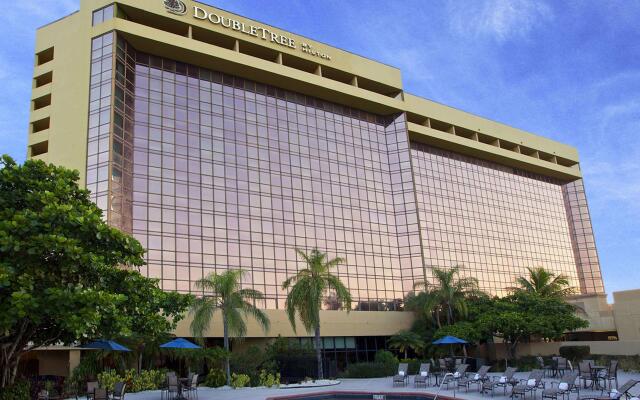 DoubleTree by Hilton Hotel Miami Airport & Convention Center