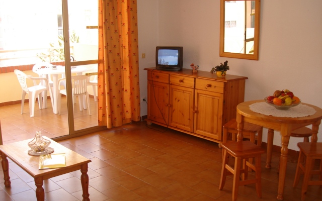 Marc Apartments