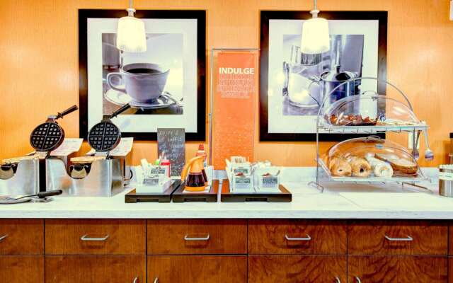 Hampton Inn & Suites Harrisburg/North