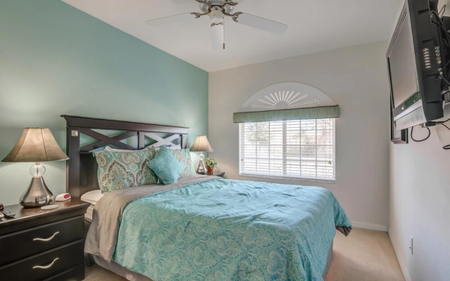 Sue's West Haven Vacation Home