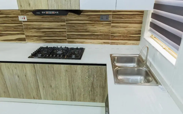 Immaculate 4-bed Apartment in Lekki
