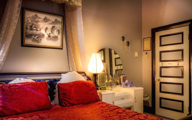 Hamilton Heritage B & B – Guest Rooms – Newcastle