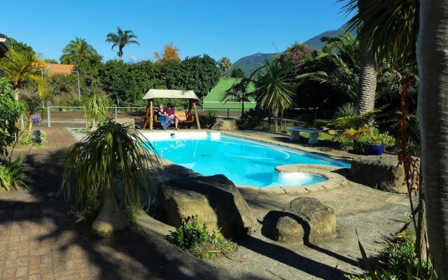 Heriot Manor Guest House & Self-Catering Accommodation, George