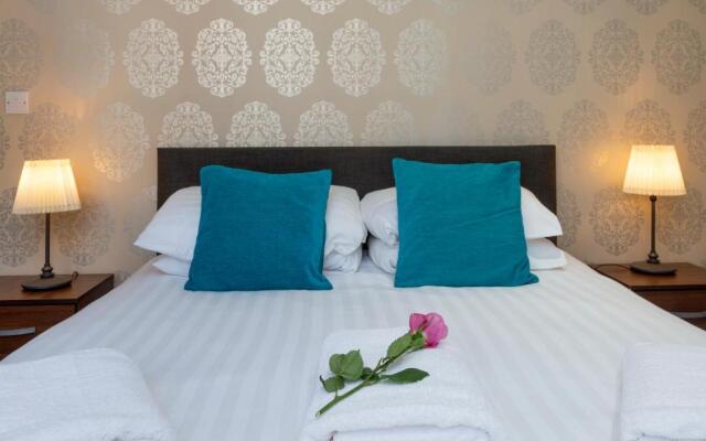 Luxury Central City of London Apartments