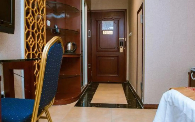Baihuacun International Hotel