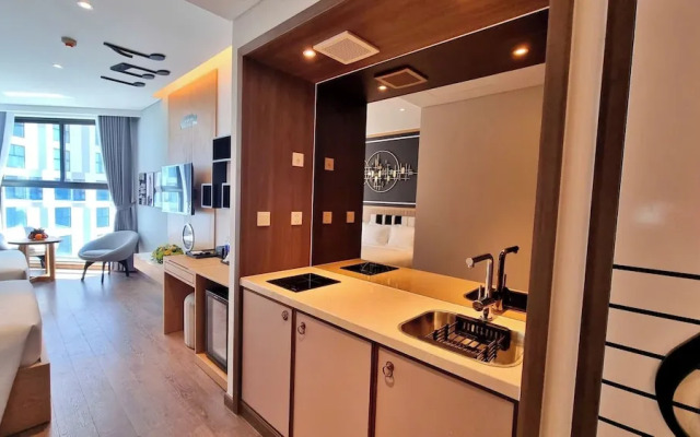 Apec Mandala Wyndham - Skyline Hotel