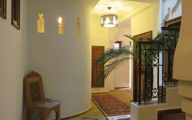 Riad La Douiria