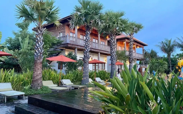 Dontrei Villa Angkor