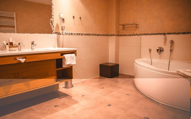 Hôtel & SPA Les Violettes