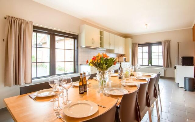 Farmhouse With Hills in Comines-warneton