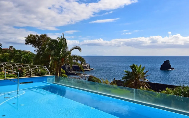 Pestana Promenade Ocean Resort Hotel