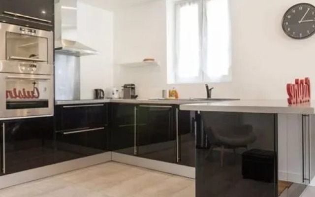 Apart By Jo - Proc 2D