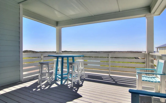 Postcards from Paradise 5BR Home