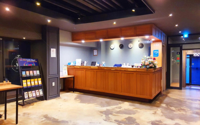 Casual House SONO Guest House - Hostel