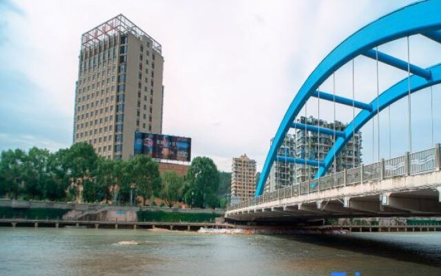 Yunhe Huangcheng International Hotel