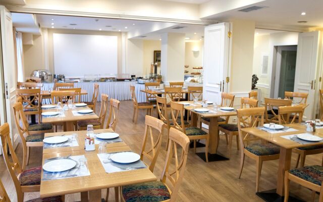 Paliria Hotel