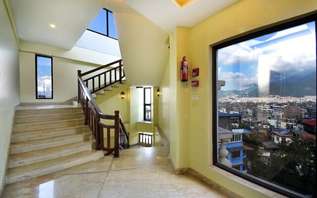 Woodapple Hotel and Spa