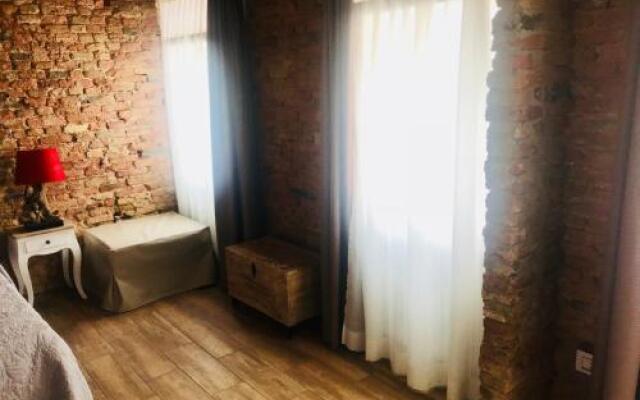 Barbara's studios
